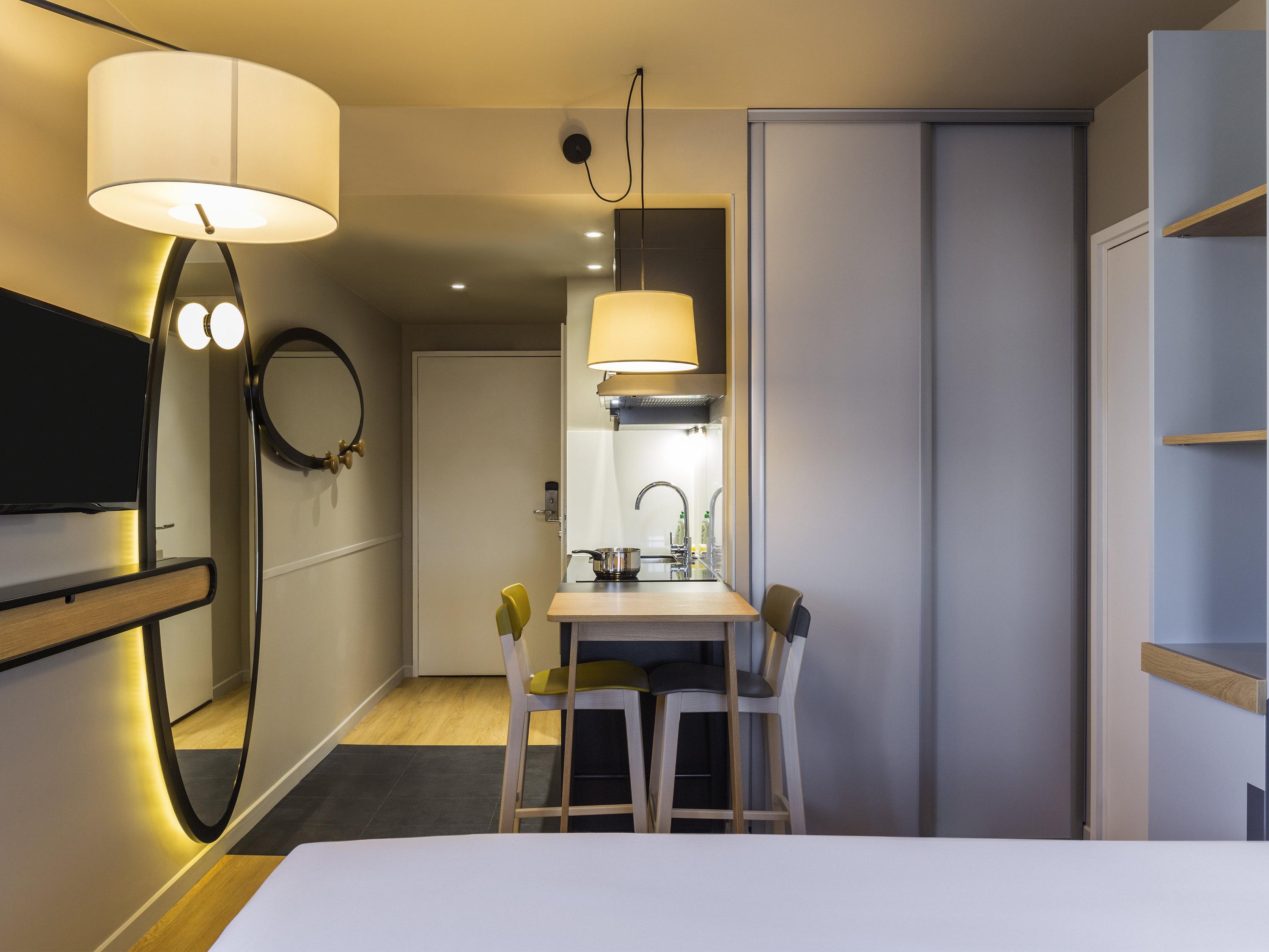 Apartahotel Adagio Access Centre 3*