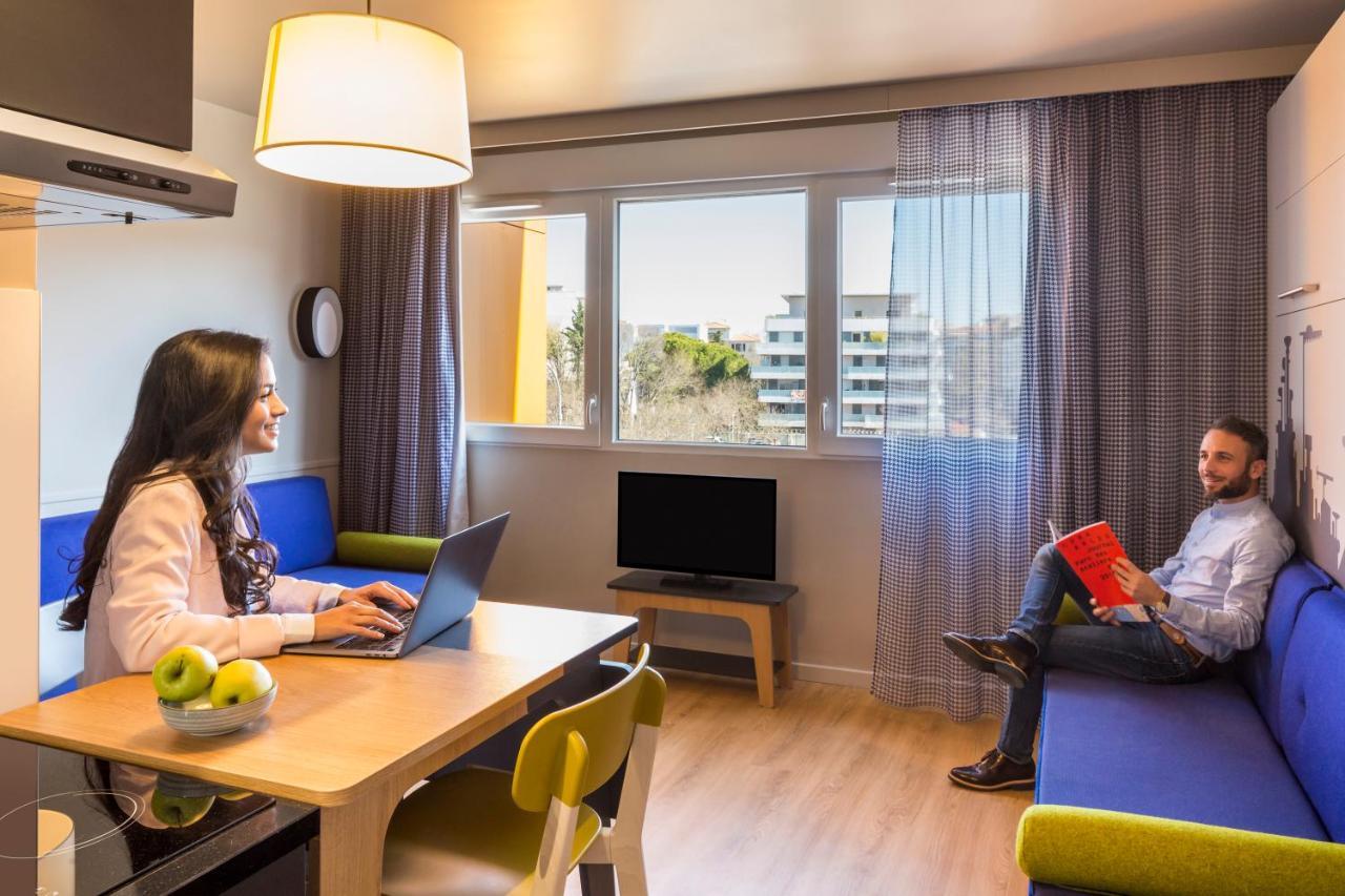 Adagio Access Centre Apartahotel 3*